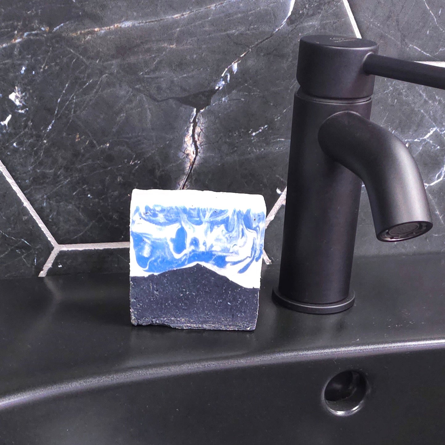 A tribute to Yr Wydffa (Mount Snowdon) - Wales' highest mountain, a cleansing and refreshing natural soap bar - The Celtic Soap Company (Y Cwmni Sebon Celtaidd) Ltd.