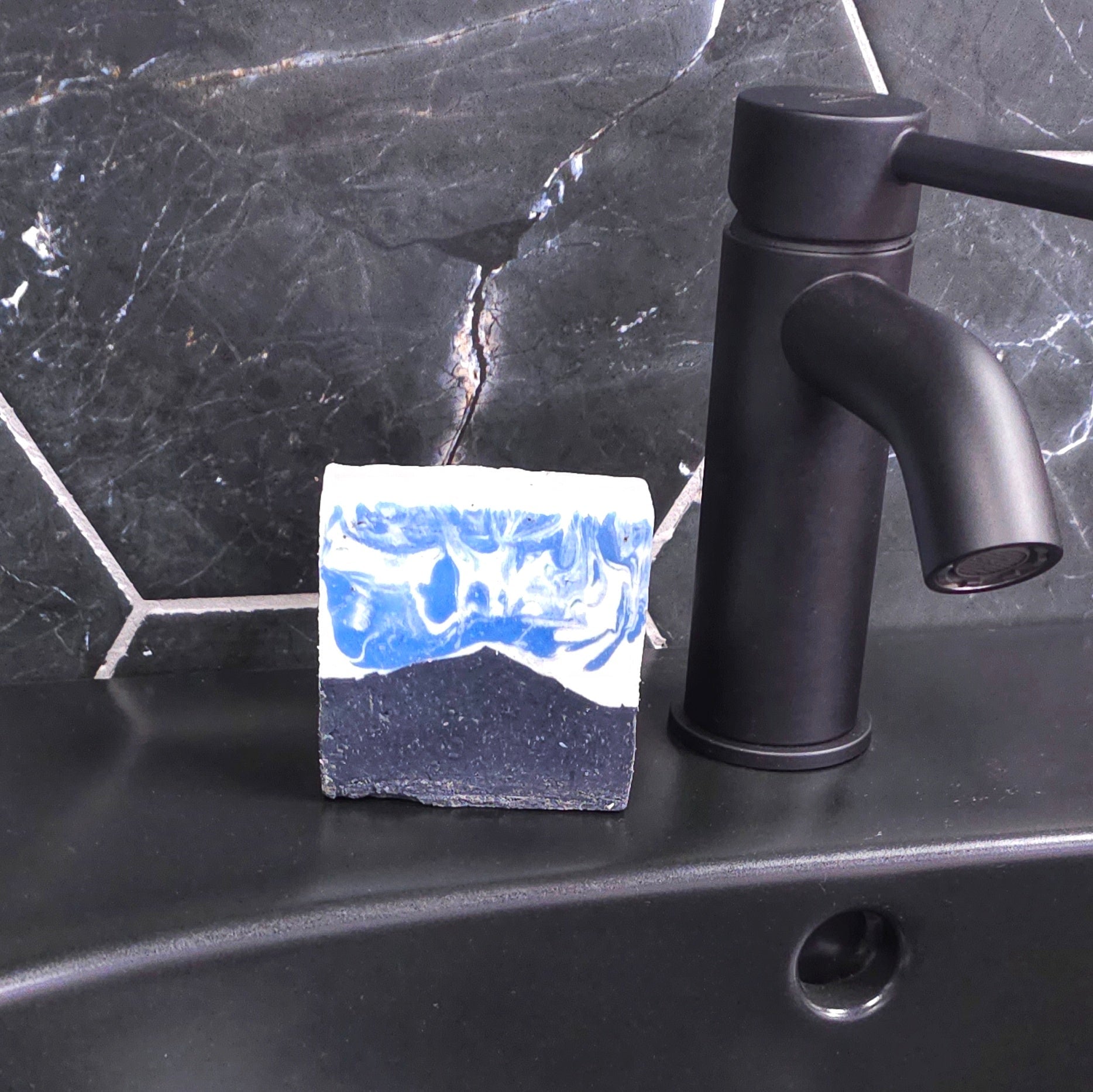 A tribute to Yr Wydffa (Mount Snowdon) - Wales' highest mountain, a cleansing and refreshing natural soap bar - The Celtic Soap Company (Y Cwmni Sebon Celtaidd) Ltd.