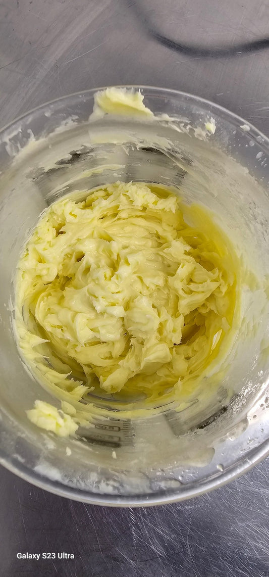 Whipped Tallow body butter 100g amber glass jar. - The Celtic Soap Company (Y Cwmni Sebon Celtaidd) Ltd.